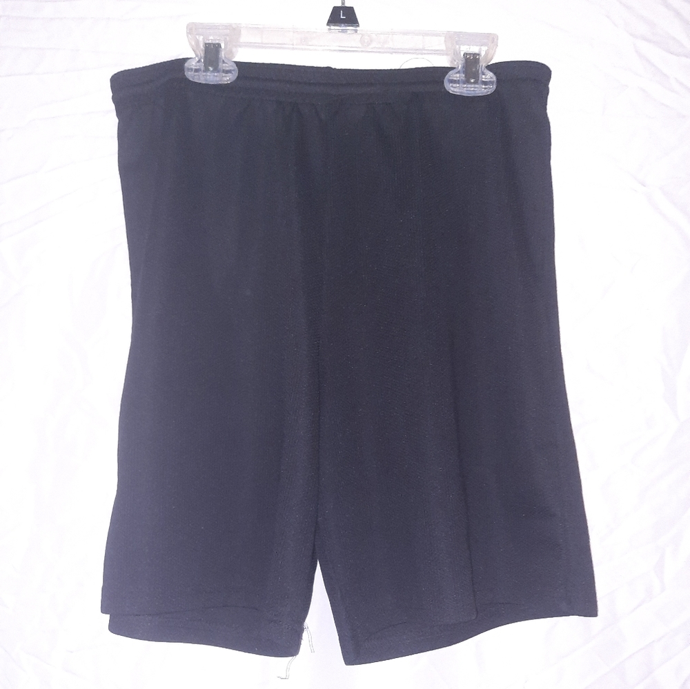 Boys plain black basketball shorts